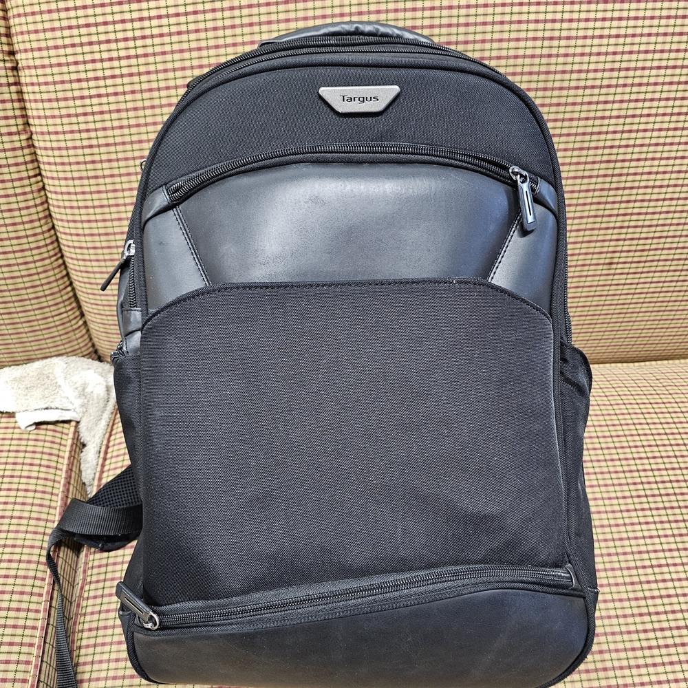 Targus Black and Gray Men's Backpack